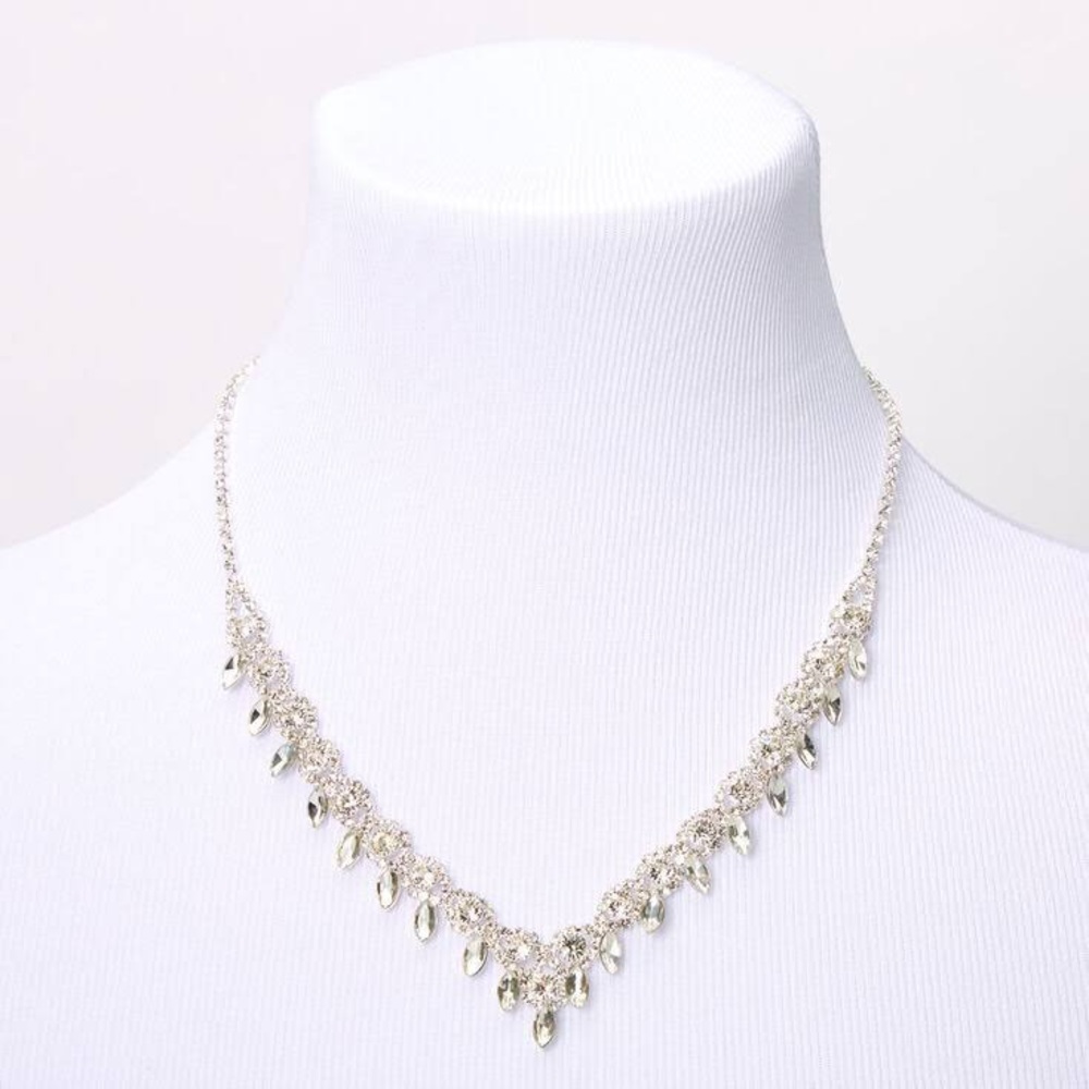 ✨ Gold-Tone Rhinestone Eye & Leaf Jewelry Set | NWT 💎